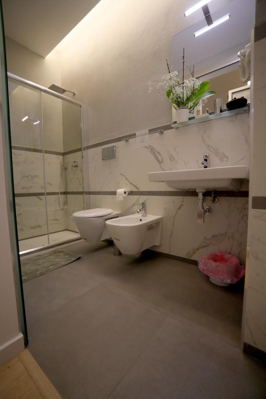B&B Il Grottino Модуньо Экстерьер фото